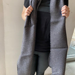 Linen Wool scarf Trinis 38x180cm in metallic grey and black