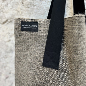 Linen shopper bag Primit in black and natyral 48x49cm with black holders
