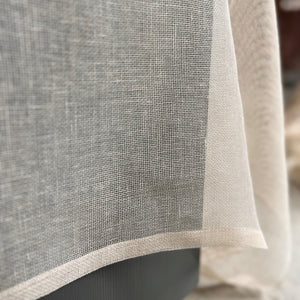 Handwoven one layer tablecloth "Tinita" in powder color 150x225 cm
