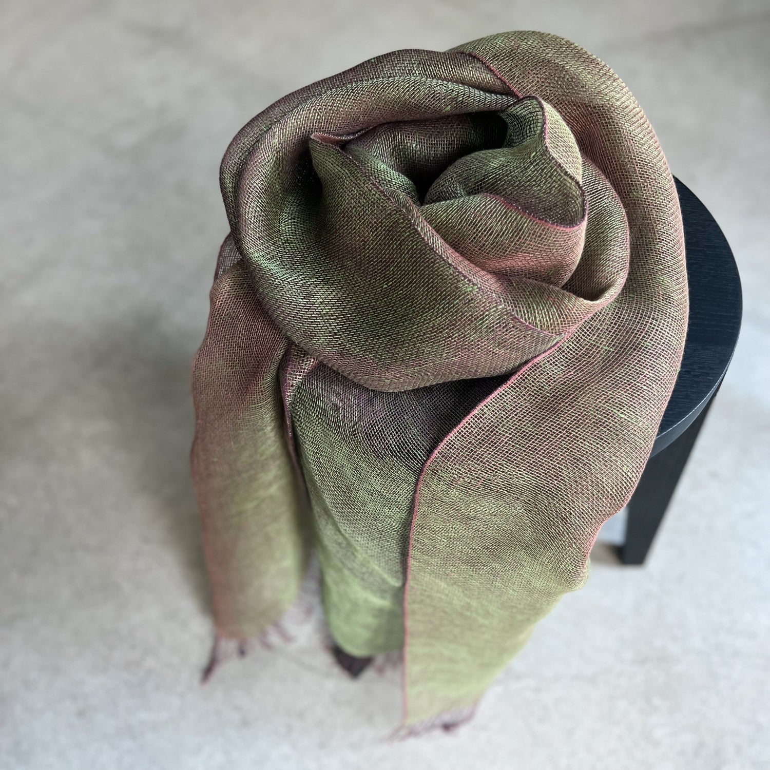 Handwoven Double layer linen scarf in chameleon color 50x200 cm 