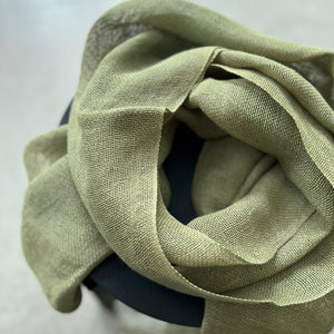 Linen scarf in olive green 50x200 cm