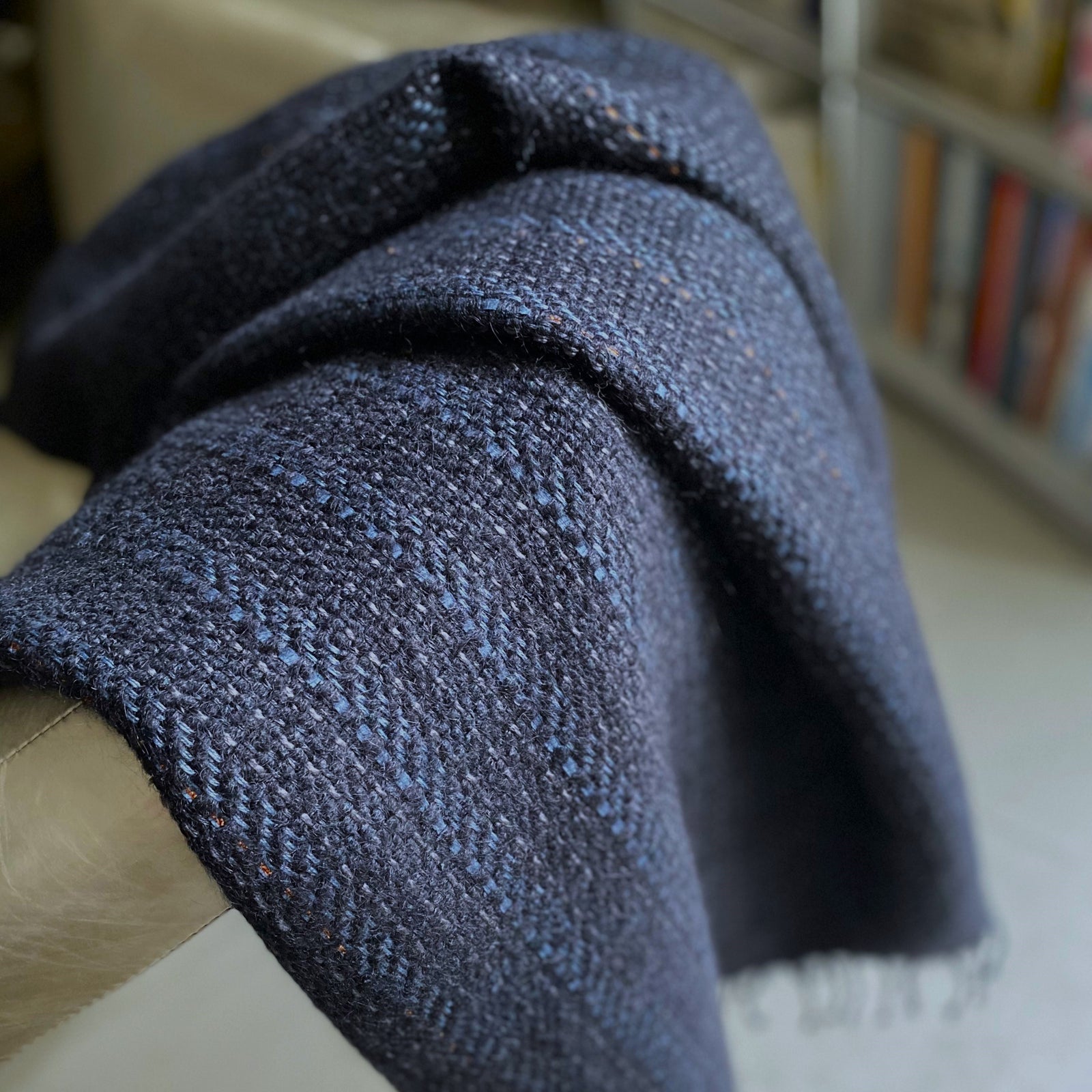 Linen mohair throw in navy blue 140x190 cm