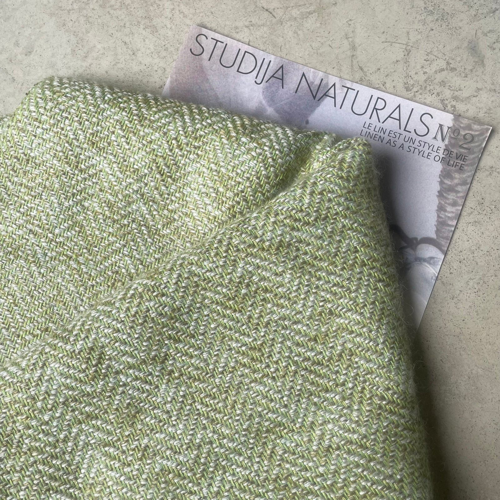 Linen mohair throw in green and gold 140x180 cm