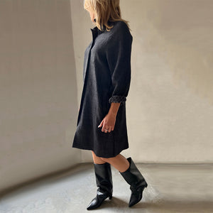 Handcrafted linen trench coat in black with silk lining belt and pockets