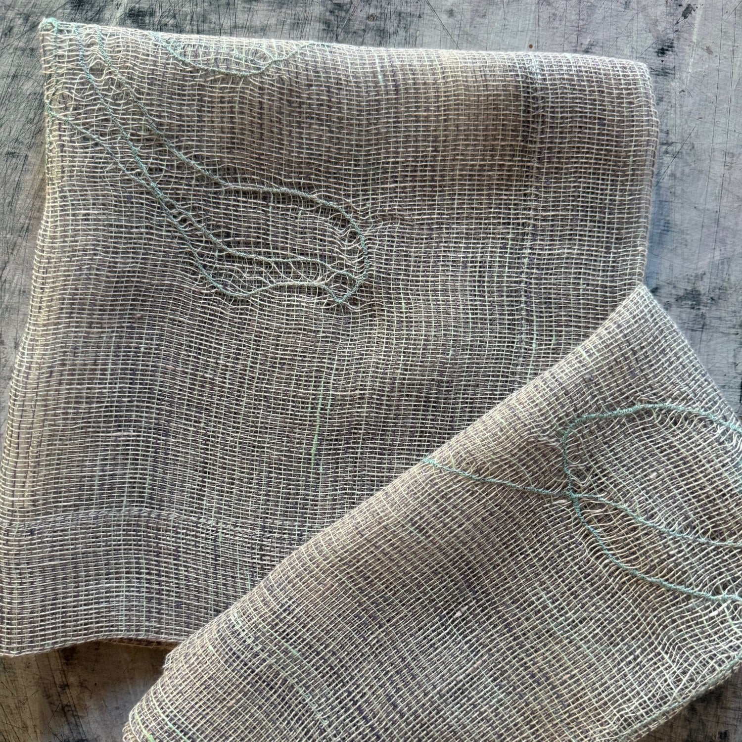 Linen napkin with embroidery Tinita 50x50 cm