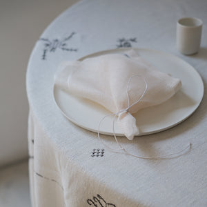 LINEN TABLECLOTH IEVA M 150x150 cm