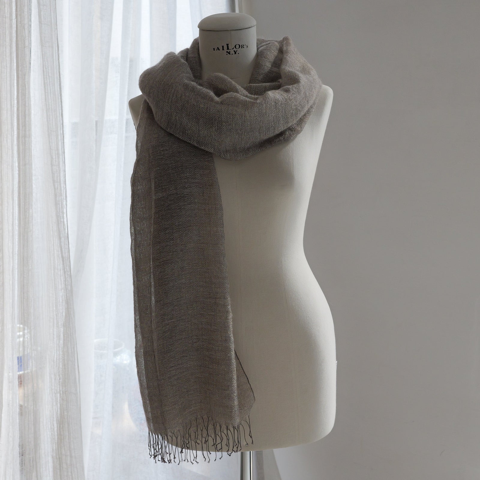 Cashmere scarf in mist camel 80x220 cm