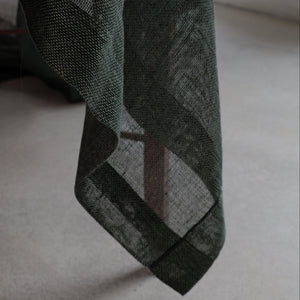 Linen tablecloth in green 170x280 cm