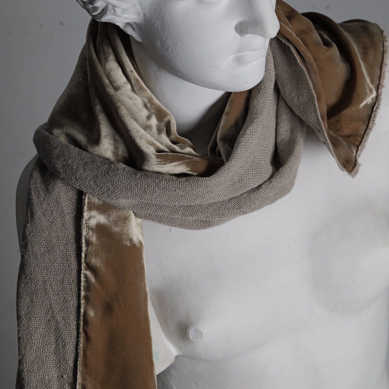 Linen velvet scarf 45 x 200 cm, golden/beige