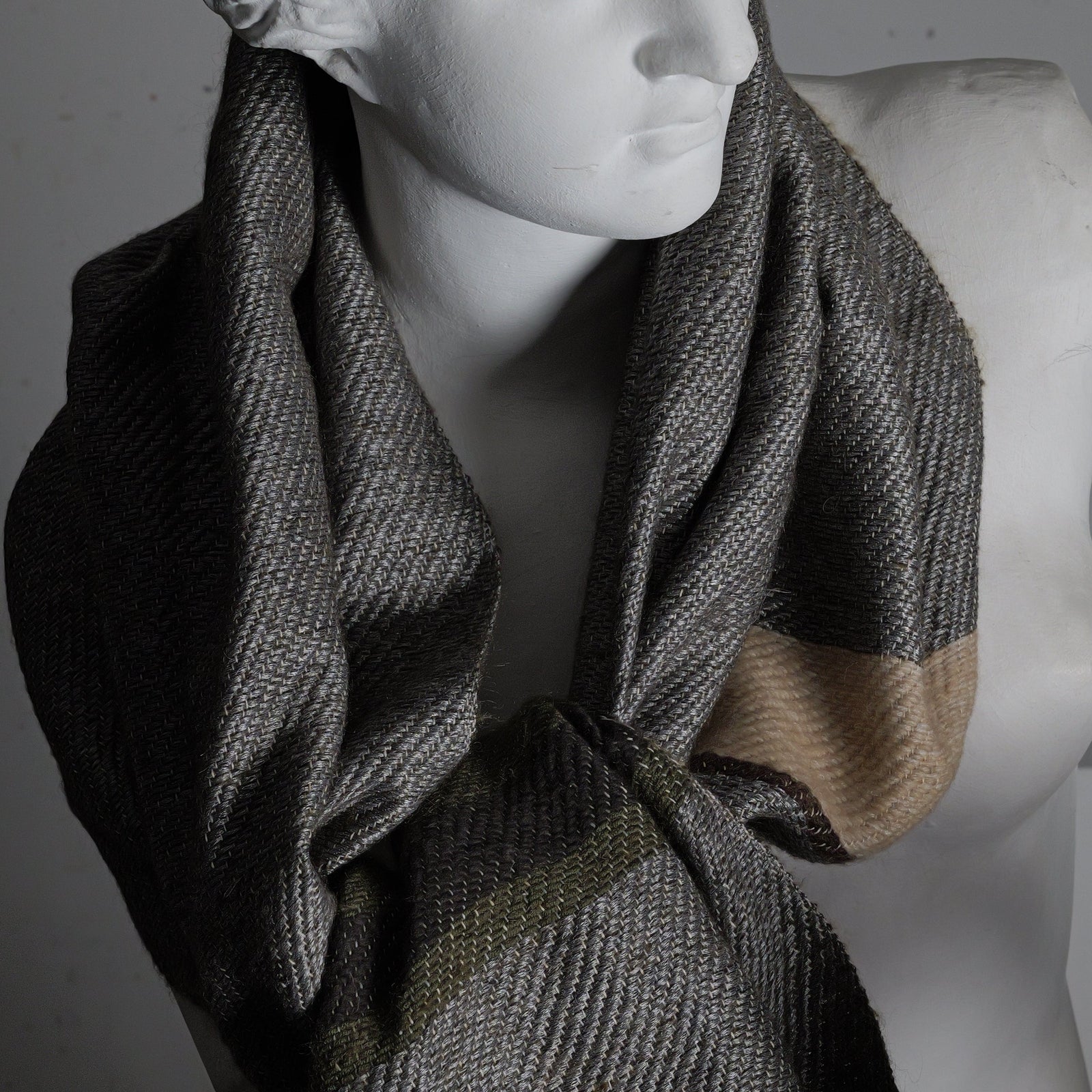 Wool linen scarf, 70x200 cm, metallic
