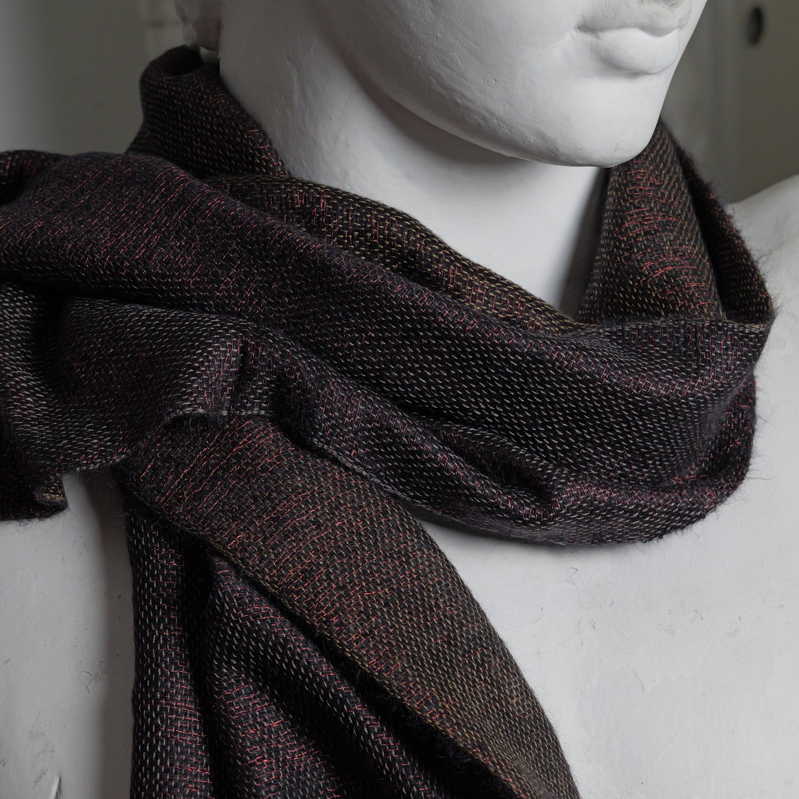 Cashmere mohair scarf, Double, 37x180 cm, black with red