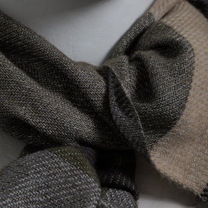Wool linen scarf, 70x200 cm, metallic