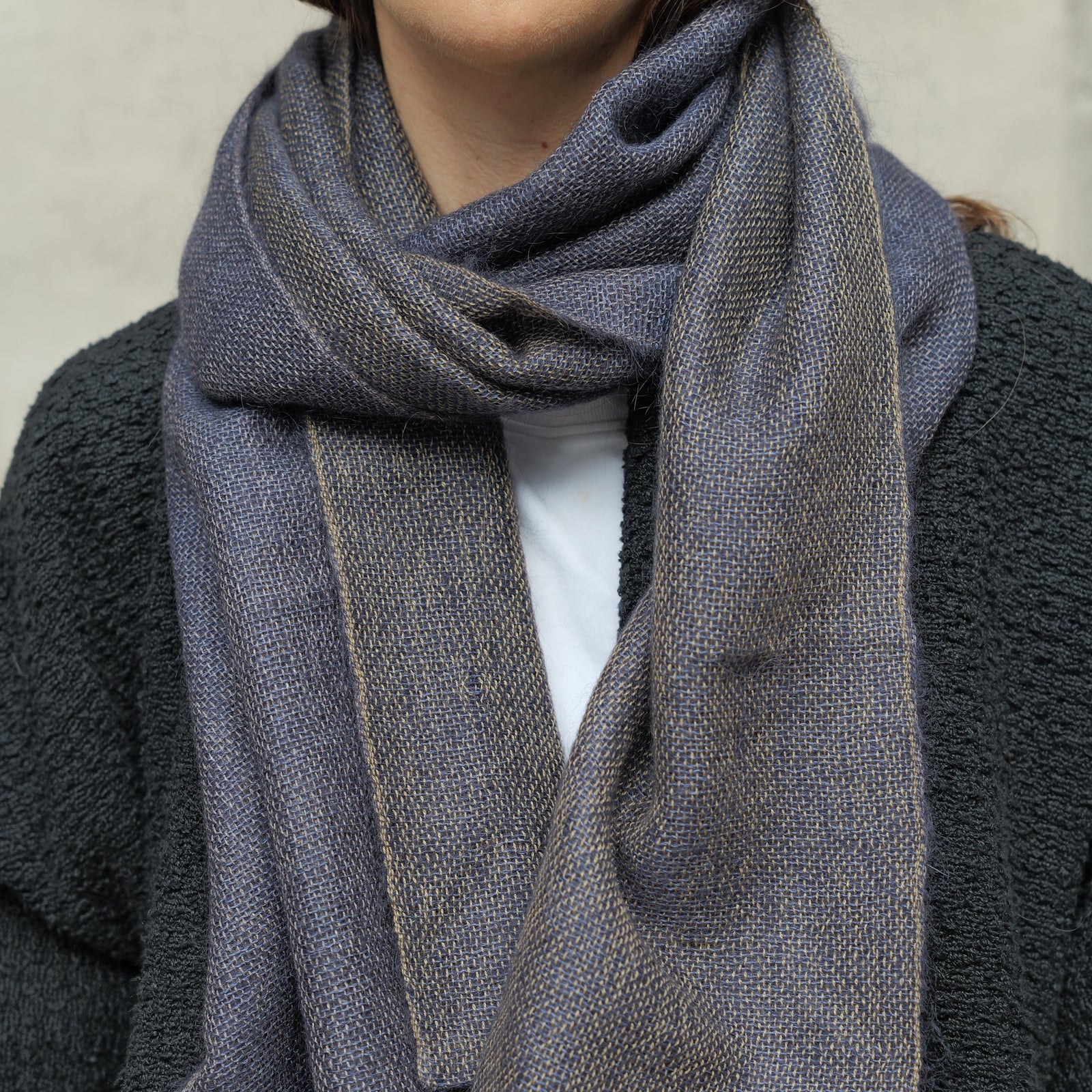 Cashmere scarf, 37x180 cm, rusty blue/night blue