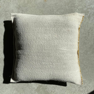 Linen cushion with golden thread 40x40 cm