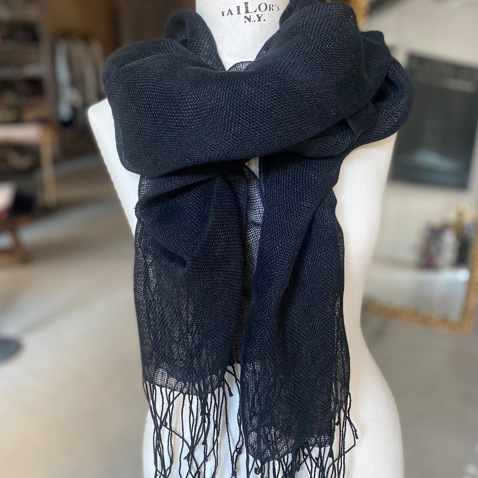 Linen scarf Transparent in black 70x250 cm