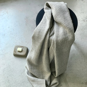 Linen bath towel in natural 85x190cm