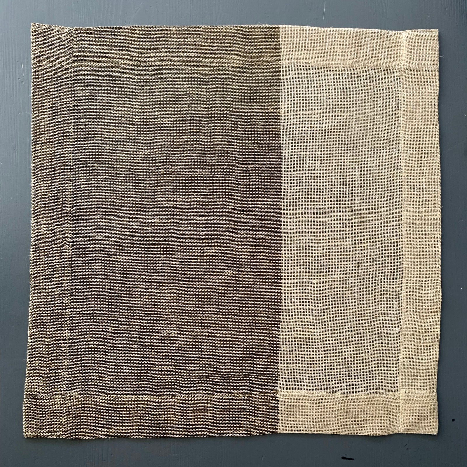 Linen napkin in natural and anthracite color 50x50cm
