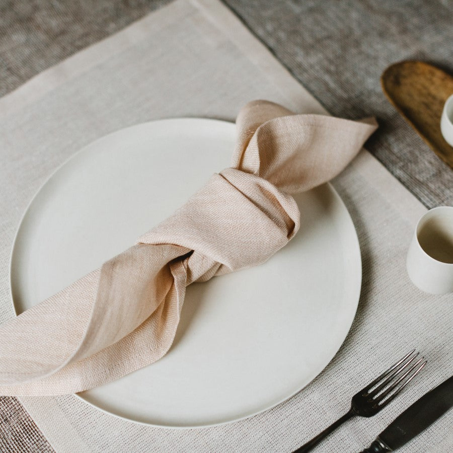 Linen napkin in powder pink 50x50cm