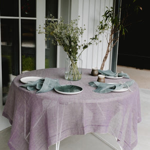 Linen tablecloth in violet 180x180 cm