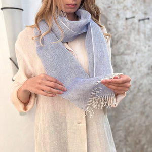 Handwoven Linen scarf in Lilac 35x180 cm