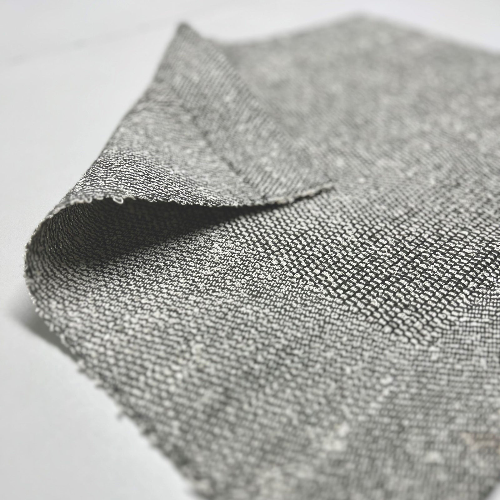 Handwoven Linen boucle placemat "White Noise" 50x40 cm