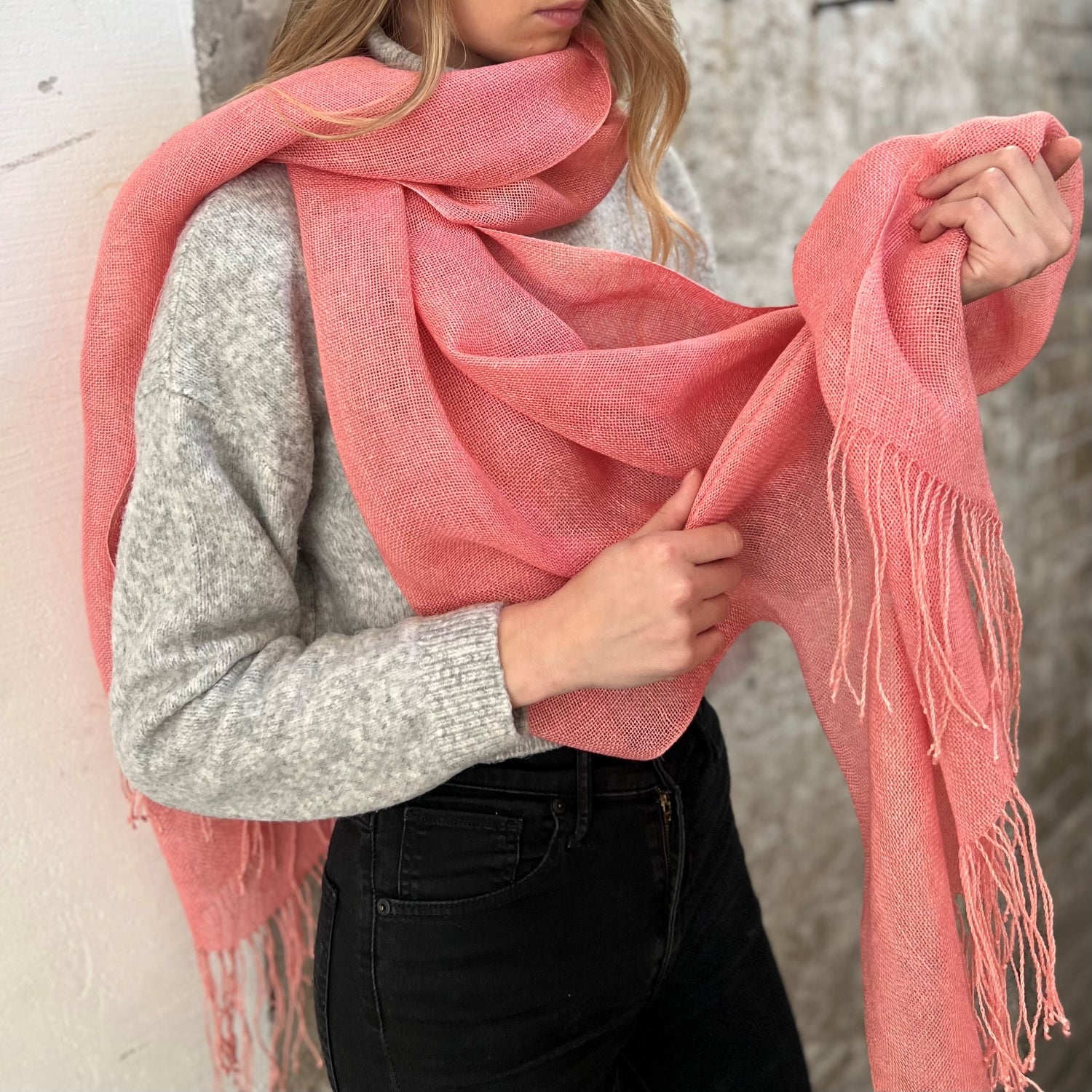 Handwoven Linen scarf Pink Coral 70x220 cm