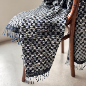 Handwoven Linen wool throw Chess 120x180 cm