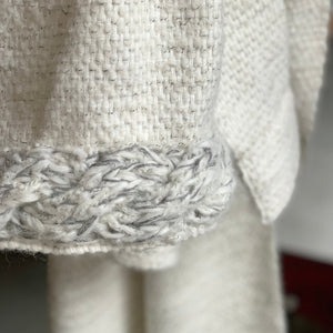 Linen Wool throw Place 95x180cm in white and gray