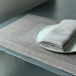 Linen placemat with decoartive square 50x40cm in natural color