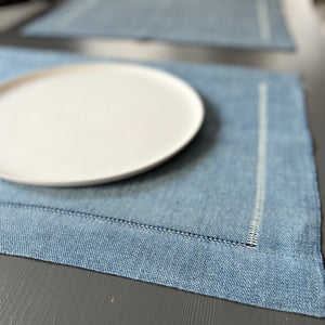 Linen placemat in blue 50x40 cm