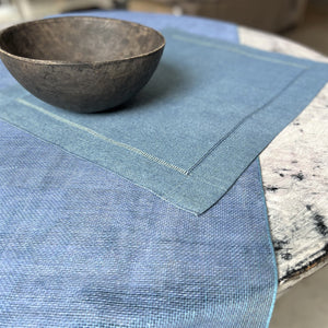 Linen placemat in blue 50x40 cm