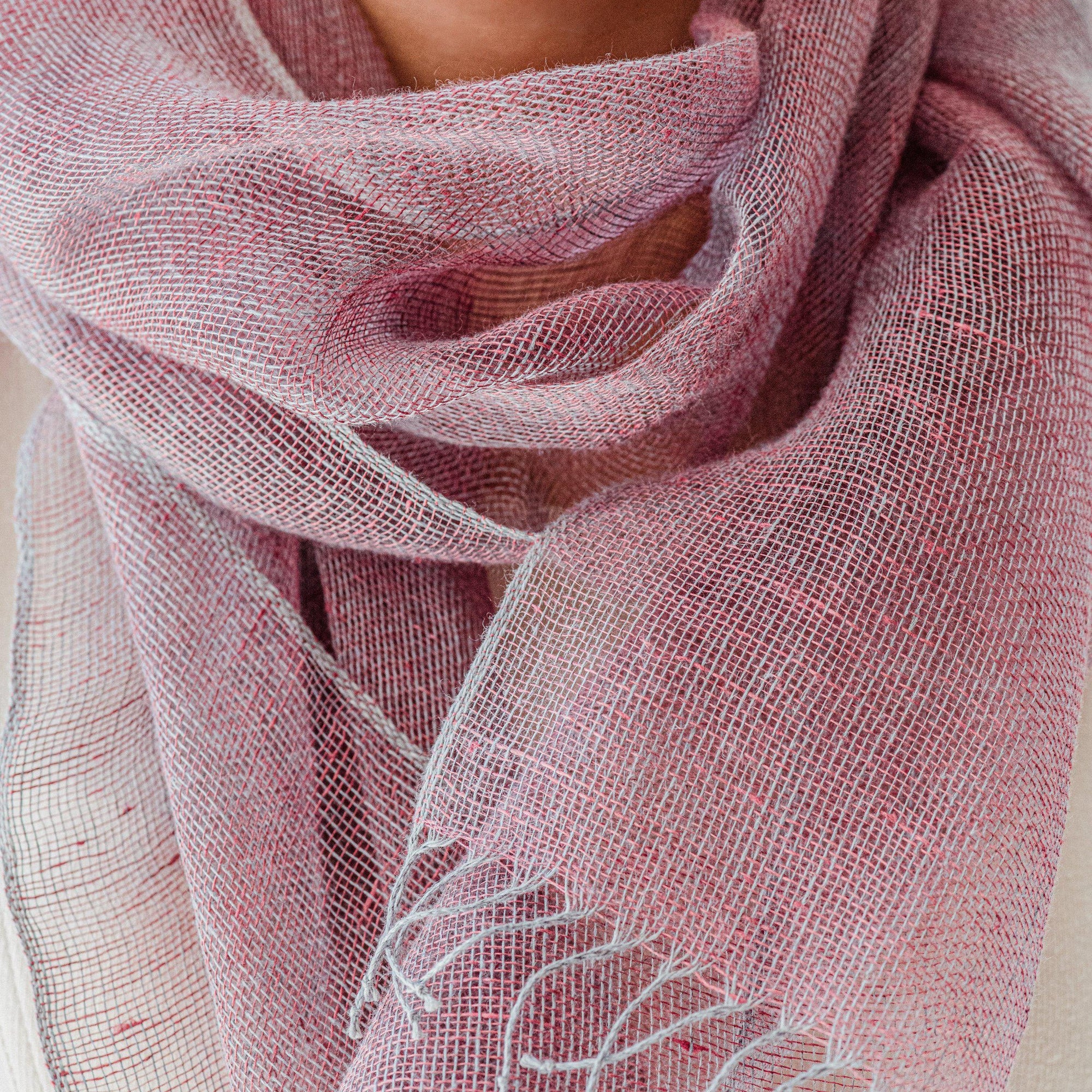 Linen scarf 35x180cm in plum