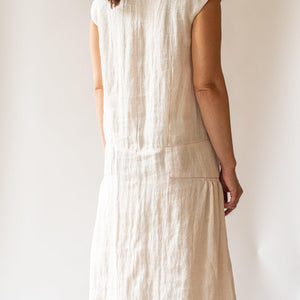 Linen summer dress Arni with dropped waist in light powder