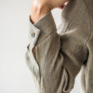 Linen shirt Jūra in grey with gold shine