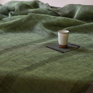 Linen tablecloth Inita 180x260cm in green and anthracite