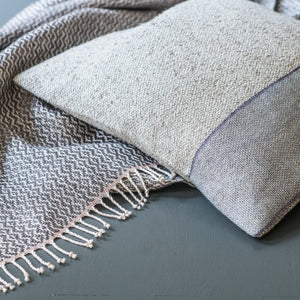 Linen boucle cushion 40x40cm