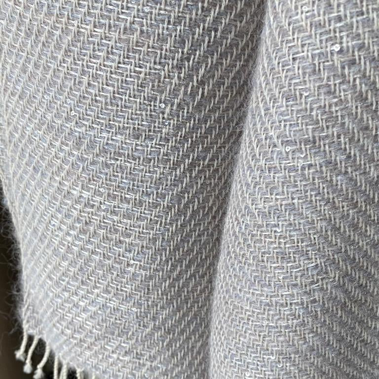 Wool blend scarf 30x185cm in light grey