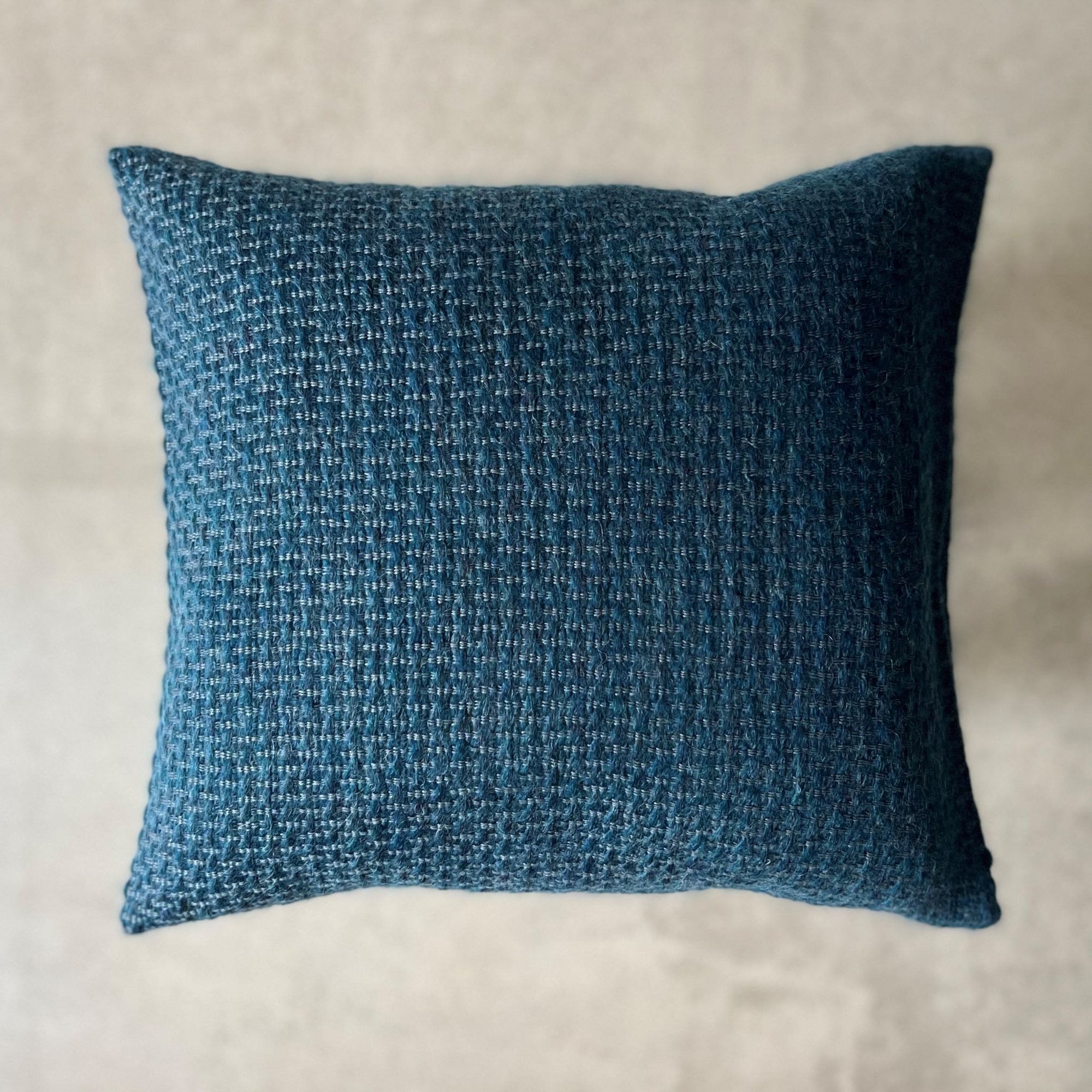 Linen wool cushion SM Mezgine 38x43 cm in ocean blue