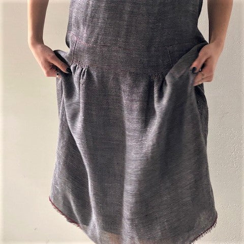 Linen summer dress with dropped waist Arni in anthracite grey