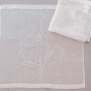 embroidered linen napkin 40x40cm
